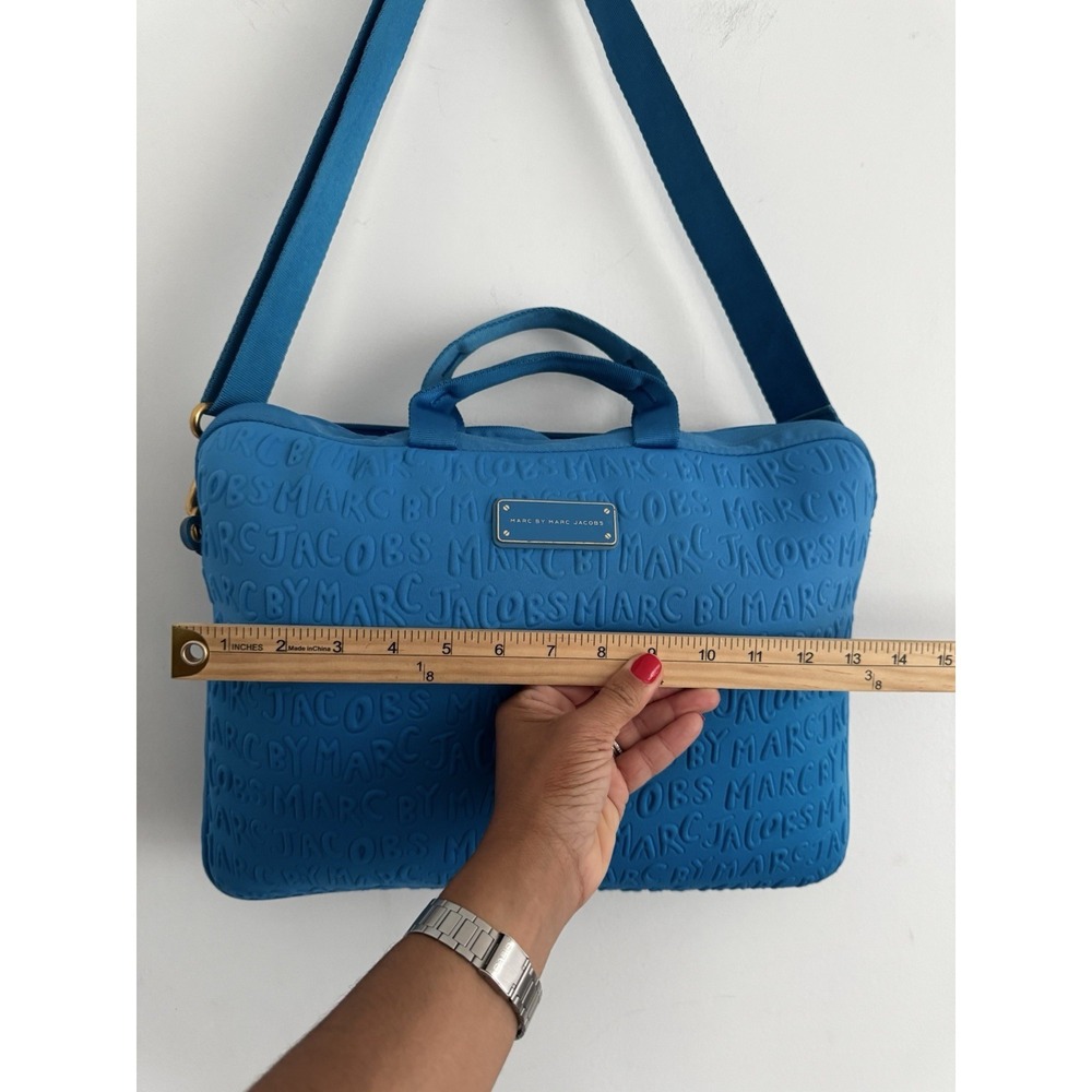 Marc Jacob's  Blue Laptop Bag‎ With Adjustable Strap - Picture 8 of 10